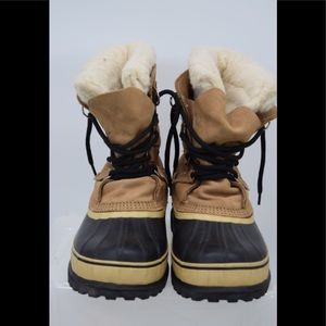 Sorel, Caribou women’s boots, size 9